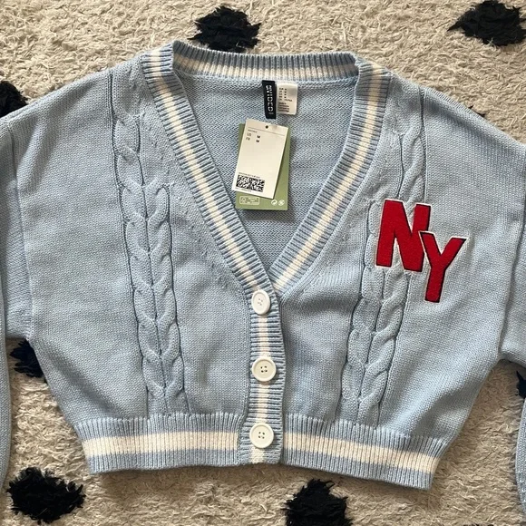 H&M size Large Light Blue Cardigan with Red NY Patch with tag - Picture 2 of 12